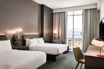 Breakfast, lunch and dinner served