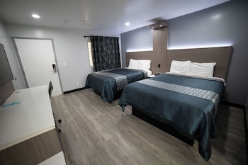 Skrivebord, wi-fi (inkludert) og sengetøy