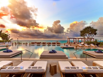3 outdoor pools, pool cabanas (surcharge), pool umbrellas