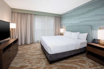 Outdoor pool, pool umbrellas