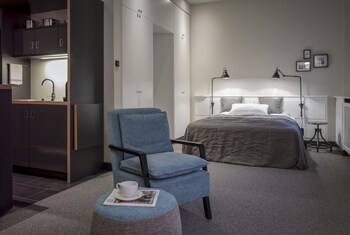 Junior-Studiosuite | 1 Schlafzimmer, hochwertige Bettwaren, Schreibtisch, kostenloses WLAN