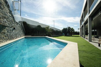 Sauna, steam room, Turkish bath, body treatments, hydrotherapy