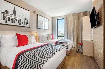 Quarto standard, 2 camas de casal, para não fumantes | Roupas de cama premium, camas com colchões pillow-top