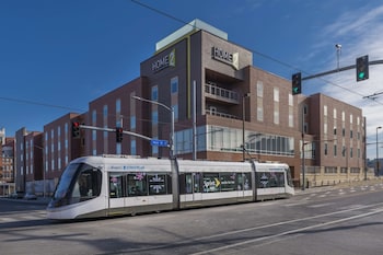 Indoor pool, open 8:00 AM to 10:00 AM, sun loungers