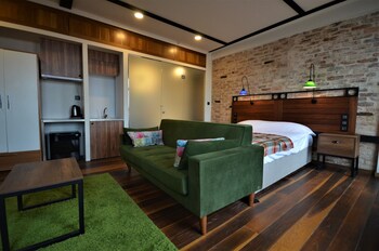 豪華頂層客房 | 客廳 | LCD 電視