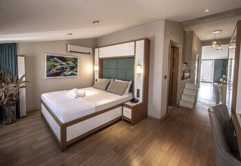 Tägliches inbegriffenes Frühstück zum Mitnehmen