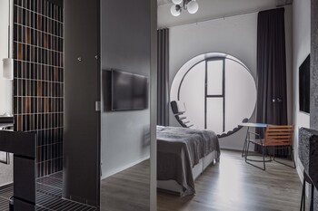 Small Double Room | Una cassaforte in camera, insonorizzazione