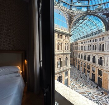 Deluxe Dependance Dome View