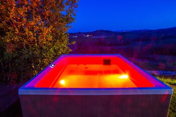 Villa supérieure, baignoire à remous (Villa Vino) | Terrasse/patio