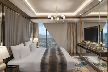 Presidential Suite with King Size Bed | Living room | 42-inch LCD TV with satellite channels