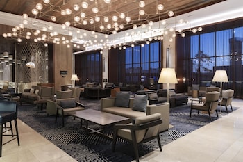 2 bars/lounges, poolside bar