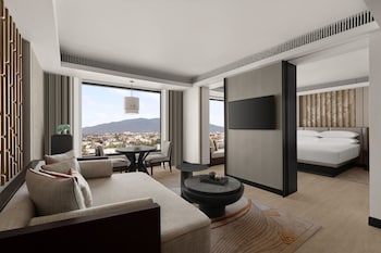 2 barer/lounger, bar ved poolen