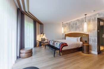 Déjeuner, dîner et souper servis sur place; cuisine régionale 