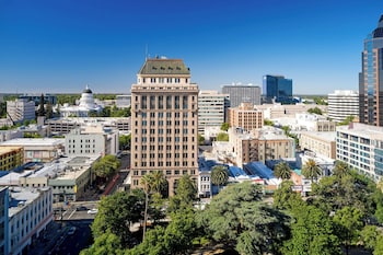 Breakfast, lunch and dinner served