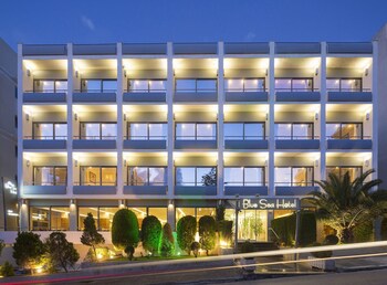 Façade de l’hébergement - soirée/nuit