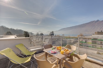 Studio, Lake View | Teres/patio