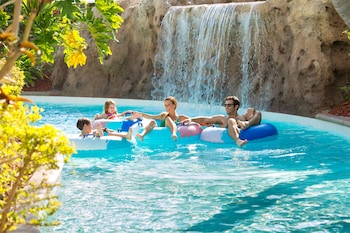 2 outdoor pools, cabanas (surcharge), pool umbrellas