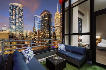 Penthouse, 1 très grand lit, non-fumeurs, balcon | Vue de la chambre