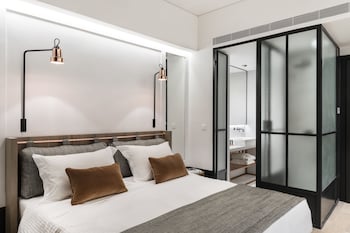 Urban Double or Twin Room with No View | Hochwertige Bettwaren, Pillowtop-Betten, Minibar, Zimmersafe