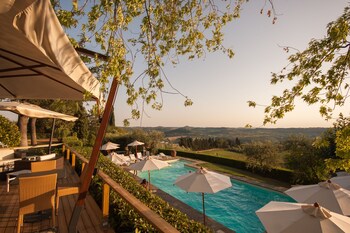 Outdoor pool, open 9:00 AM to 8:00 PM, pool umbrellas, sun loungers
