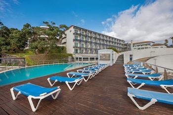 Indoor pool, outdoor pool, sun loungers