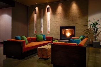 Dinner served, American cuisine