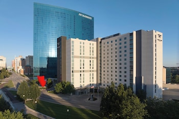 Breakfast and dinner served, American cuisine