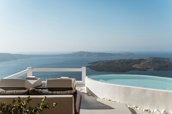 Suite majestueuse, vue sur la mer (Plunge Pool, Caldera View) | Terrasse/patio