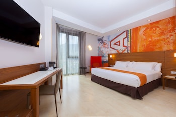Suite, Jetted Tub | View from room