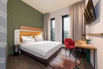 每日供应自助式早餐（每人 CHF 29）