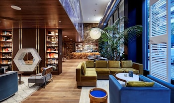 Outdoor pool, open 10 AM to 8 PM, sun loungers