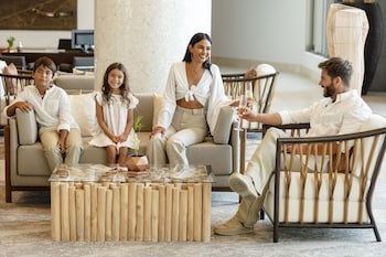 8 outdoor pools, pool umbrellas