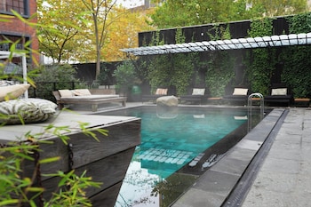 Double Room, 1 Queen Bed, Balcony, Courtyard Area