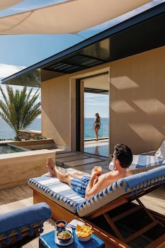 5 piscines extérieures, tentes de plage, parasols de plage