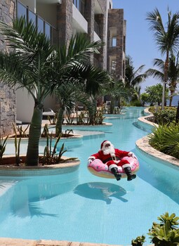 4 kolam renang terbuka, kabana (surcaj), payung kolam