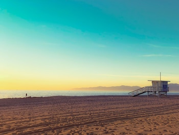 2 Bars/Lounges, 10 Strandbars