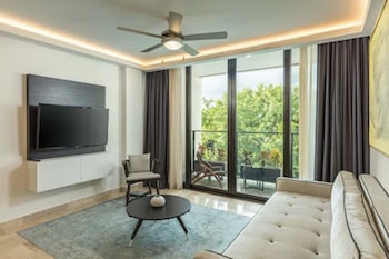 Hồ bơi ngoài trời, mở cửa từ 8:00 đến 19:00, dù/ô trên bãi biển/hồ bơi 