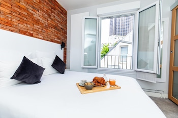 1 soverom, sengetøy av topp kvalitet og safe på rommet