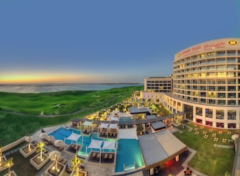Outdoor pool, open 7:00 AM to 8:00 PM, pool umbrellas, sun loungers
