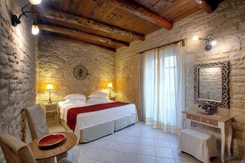 Suite ejecutiva | Ropa de cama de alta calidad y camas con pillow-top