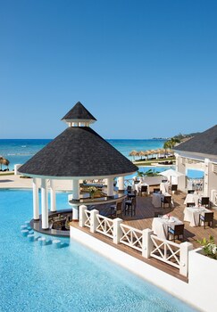 Sundeck