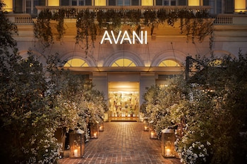 Front of property – evening/night