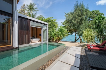 Outdoor pool, pool umbrellas, pool loungers