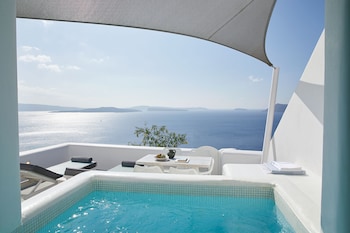 Elegant Suite with Outdoor Hot Tub and Caldera view - Pool Front | Vue de la chambre