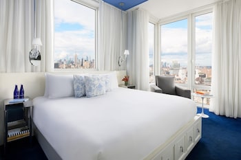 Breakfast, lunch, dinner served; American cuisine, garden views