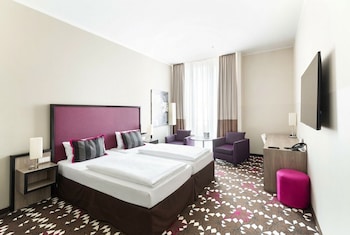 Frokostbuffé hver dag (EUR 25 per person)