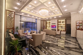 Habitació quàdruple familiar | Caixa forta a l'habitació, escriptori i habitacions insonoritzades 