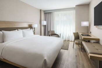 Souper et cinq Ă sept servis sur place
