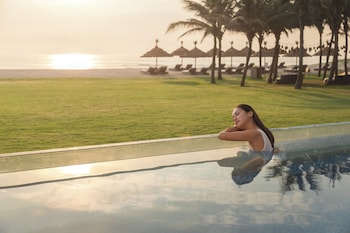 Monogram 4 bed room Beachfront Villa | Living room | 32-inch Smart TV with cable channels, TV, toys