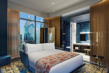 Smart TV de 65 pulgadas con canales digitales, televisión y Netflix